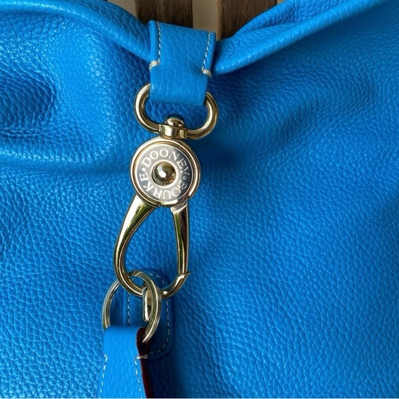 Dooney & Bourke Belvedere Logo Lock shoulder bag w Matching Coin Purse NEW - Picture 3 of 8